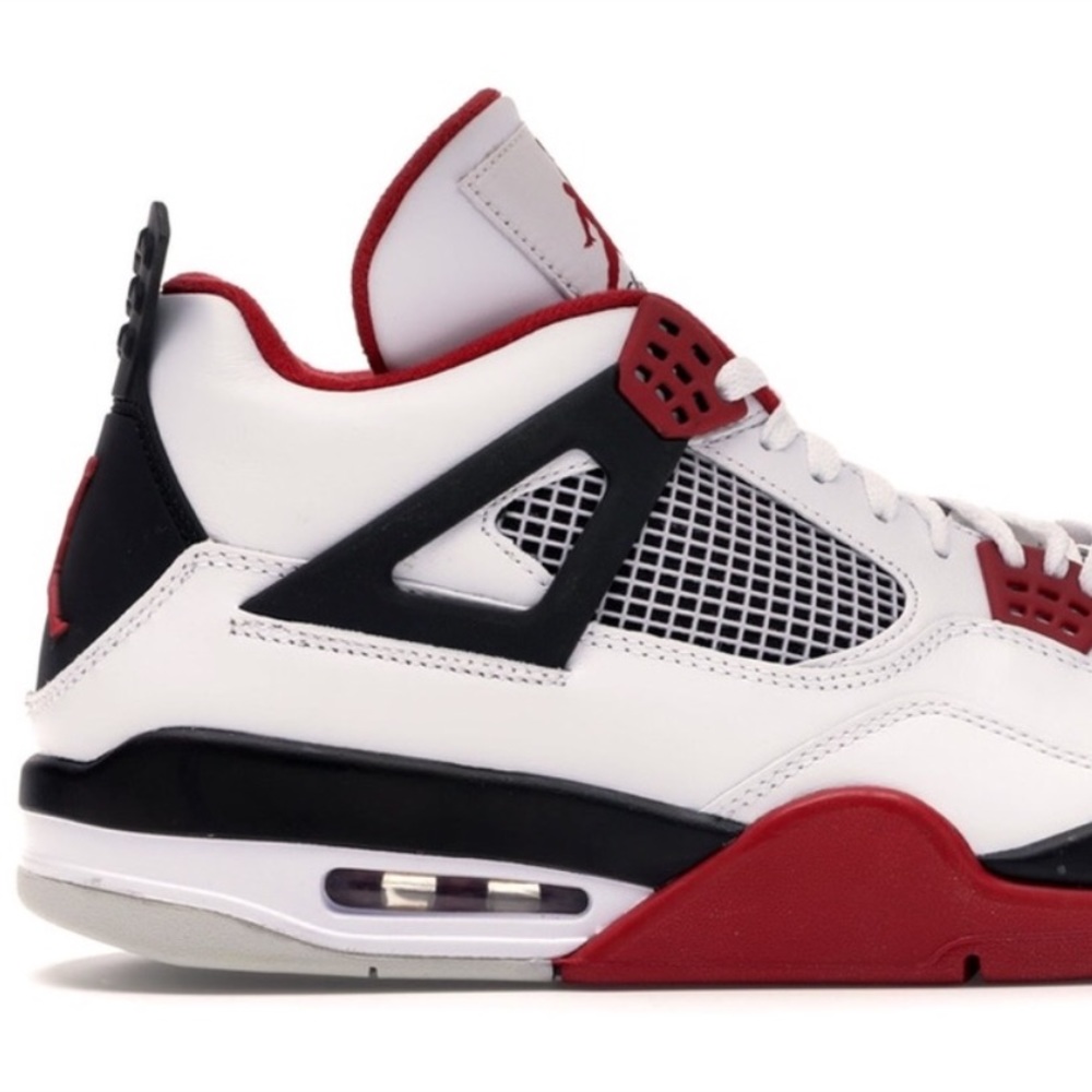SOLD-NEW‼️ White Jordan 4 Retro Fire red✨